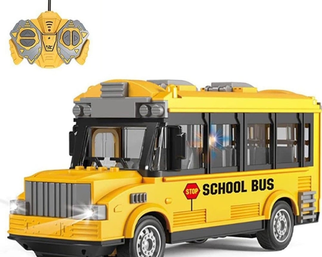 Remote Control School Bus, Open and Close Door, LED Lights RC Bus, Yellow